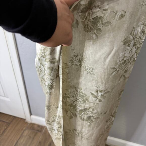 V. Chapman The June Dress in Sage Tapestry, 6 - Picture 3 of 9